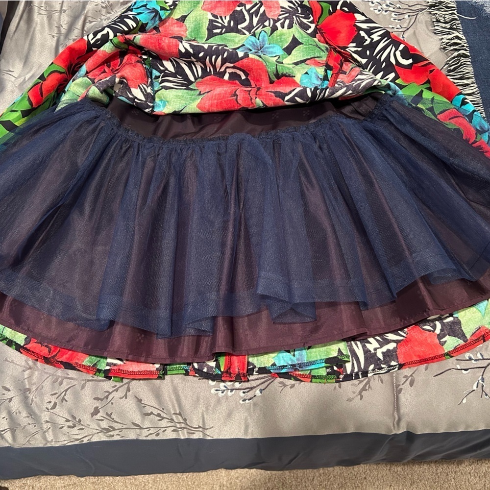 A.J. Bari Floral Hawaiian Sundress - Picture 7 of 12